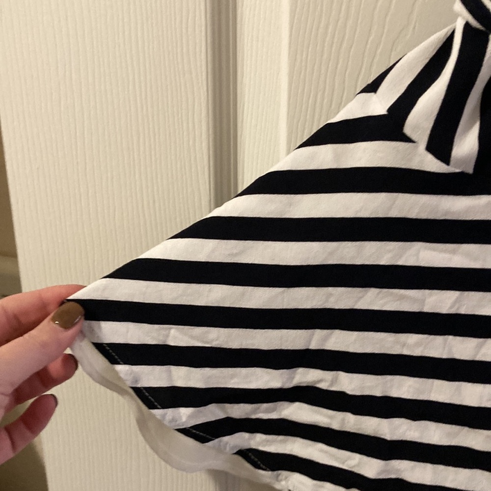XL Black and White Stripe Loft Wrap Top. Peplum at the bottom. - Picture 3 of 5